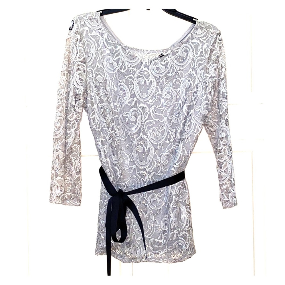 Made in USA sliver/gray lace & sequin top Size M